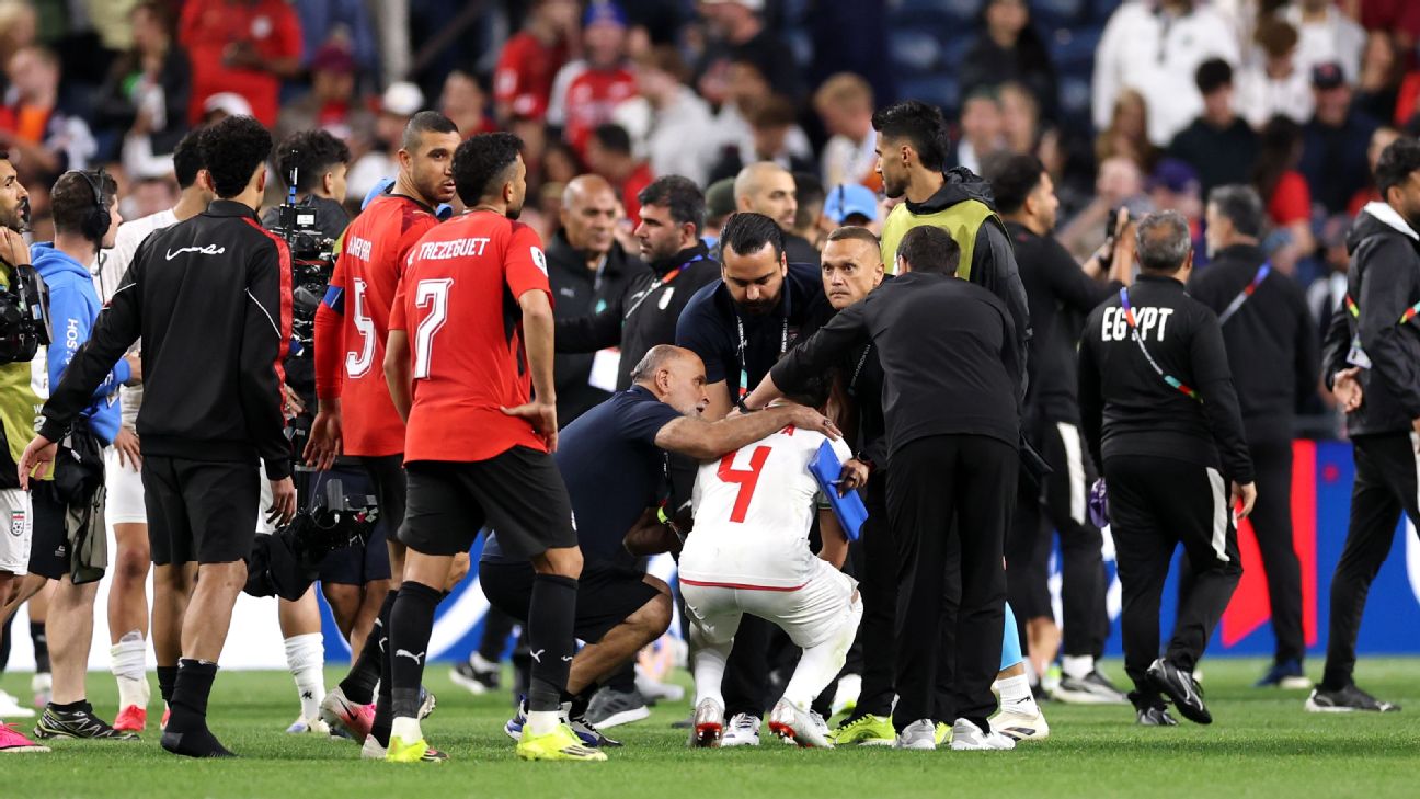 伊朗主帅谈VAR绝杀被吹：我们不只是不公，也是不走运